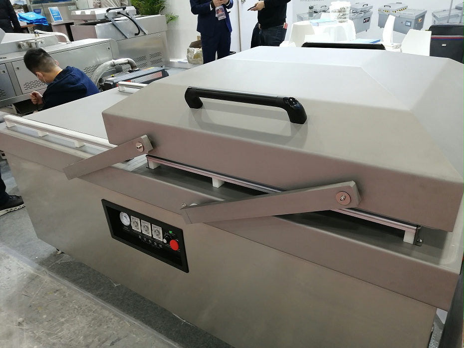 歐拓手輪廠家專業(yè)制造管狀拉手，內波手輪,背波紋手輪,橢圓拉手,膠木拉手,方形拉手