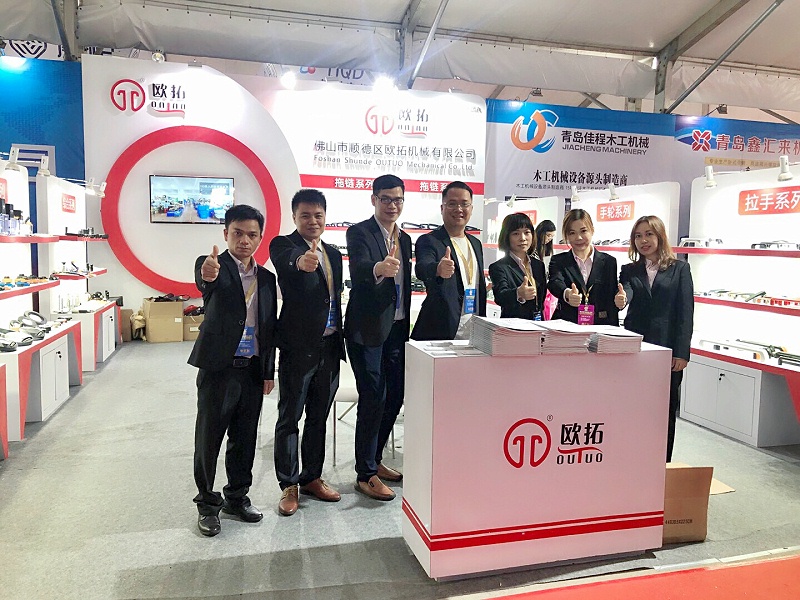 歐拓制造黃點拖鏈，內(nèi)波紋手輪,背波紋手輪,橢圓拉手,膠木拉手,方形拉手